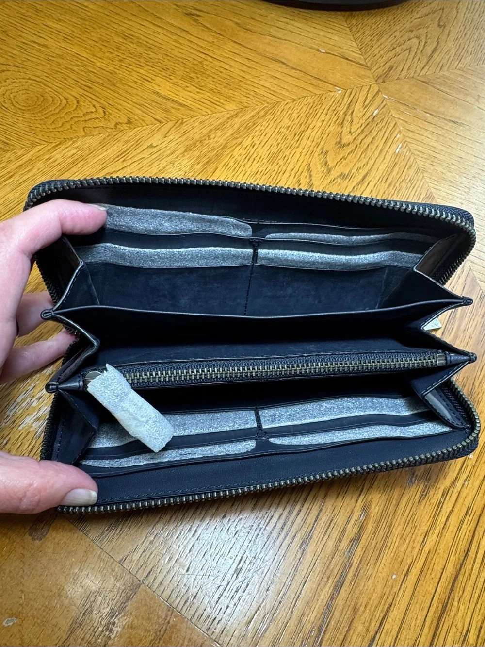 NEW COACH LEATHER ZIP AROUND ACCORDION VARSITY STRIPE WALLET